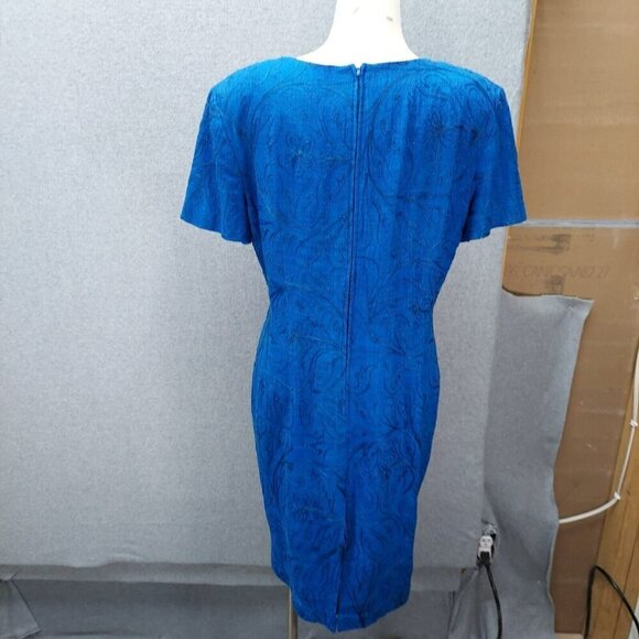 VTG Maggy London Blue Embroidered Flowers Dress, Cap Sleeves, Size 14 Vintage - Picture 5 of 9